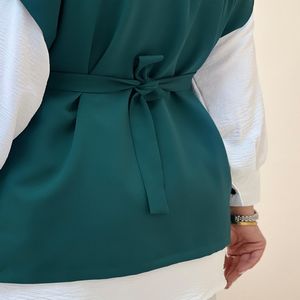 خرید اینترنتی قیمت وست جلو بسته(جلیقه)کرپ دخترانه زنانه
