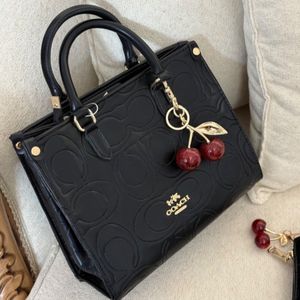 خرید آنلاین کیف زنانه کوچ های کپی وارداتی