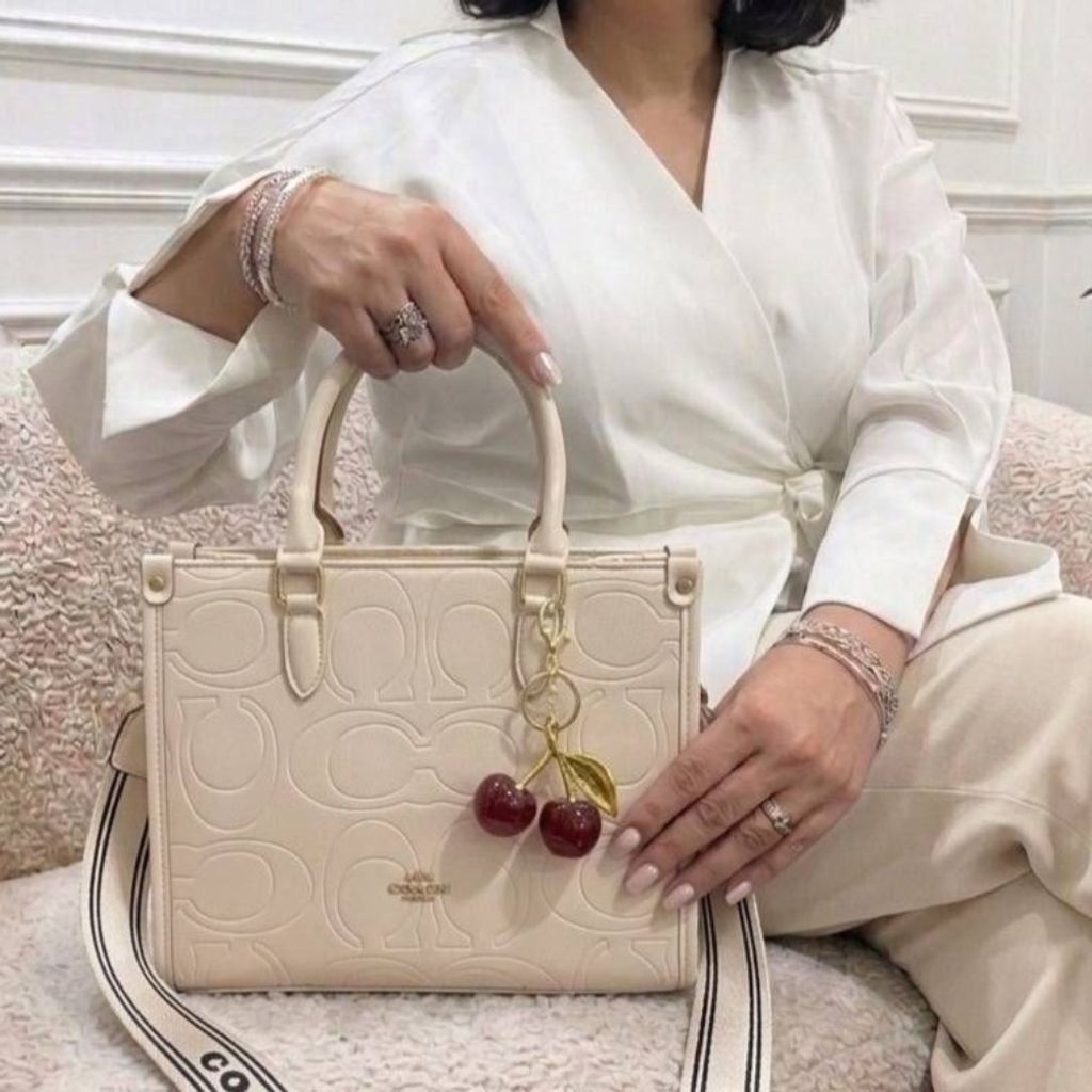 مشخصات کیف زنانه کوچ های کپی وارداتی