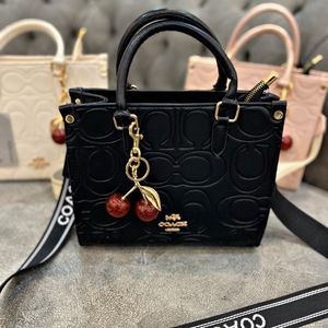 خرید انلاین کیف زنانه کوچ های کپی وارداتی