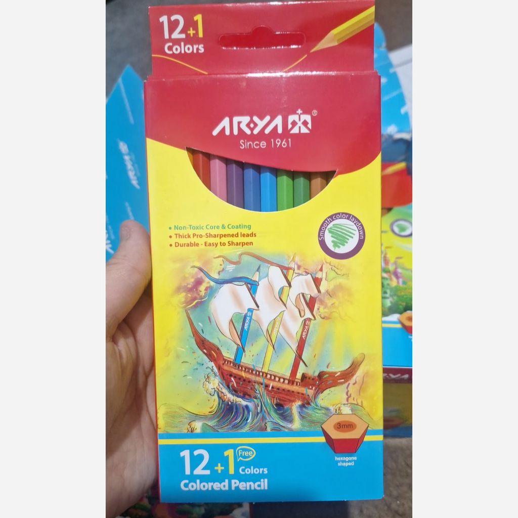 خرید اینترنتی مدادرنگی آریا 12+1  12 رنگی مقوایی