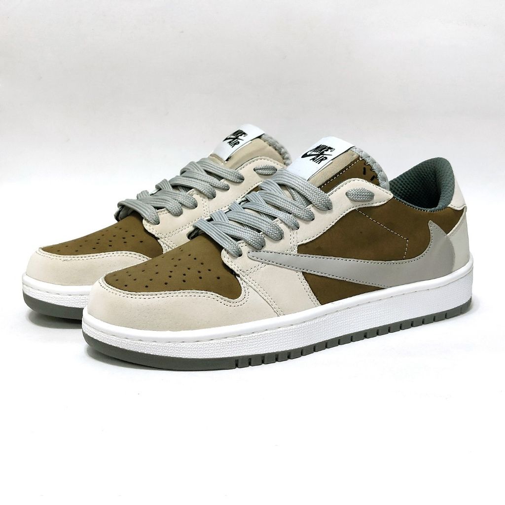 فروش اینترنتی کتانی نایک جردن ترویس اسکات Nike Travis Scott کرم قهوه ای