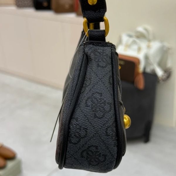 کیف زنانه گس
