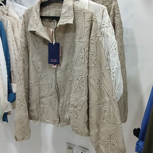 بامبر گیپور زیر آستردار