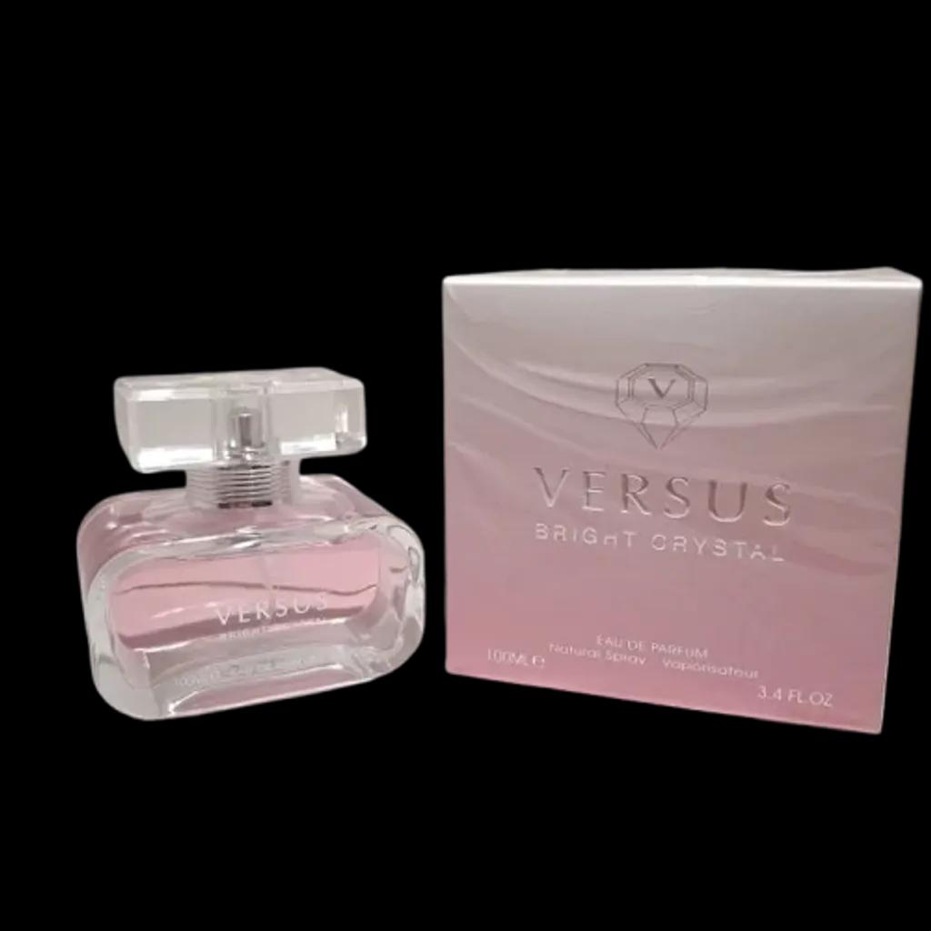 فروش اینترنتی ادکلن ورساچ برایت کریستال 100 میل  فرگرانس مشابه ورساچه صورتی (VERSUS BRIGHT CRYSTAL FRAGRANCE)