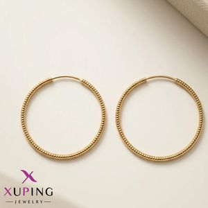 گوشواره حلقه‌ای بزرگ طلایی ژوپینگ طرح مهره ای
