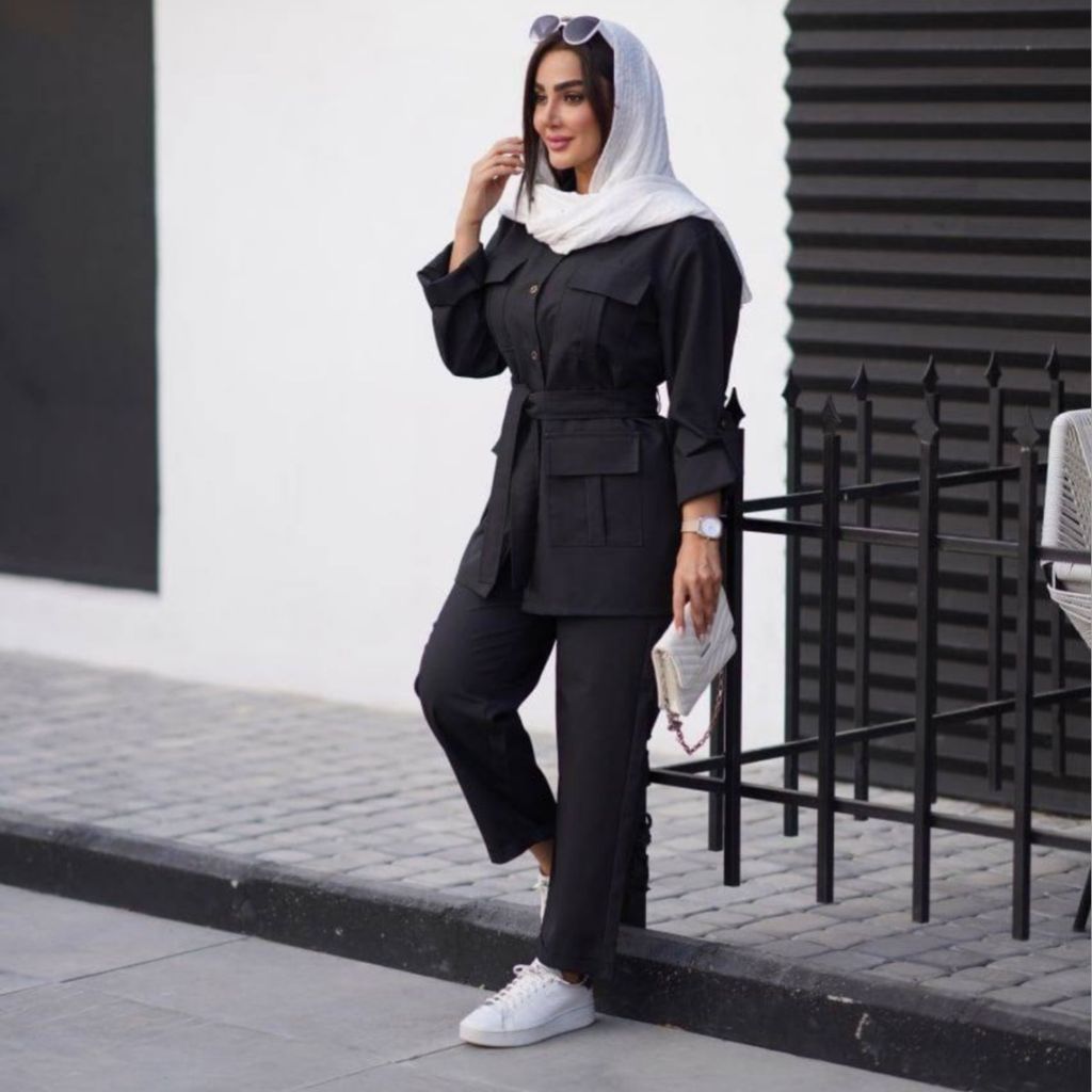 مشخصات مانتو شلوار لیلا