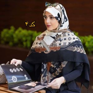 خرید آنلاین روسری نخی سیااسکارف