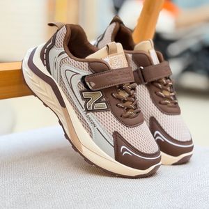 خرید اینترنتی قیمت کتونی بچگانه طرح نیوبالانس از توباکو کد 5030208