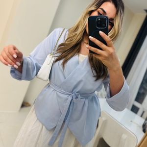 مشخصات شومیز یقه چپ و راست