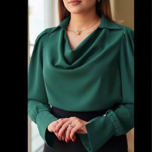 شومیز یقه شل