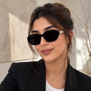 خرید انلاین عینک زنانه مشکی