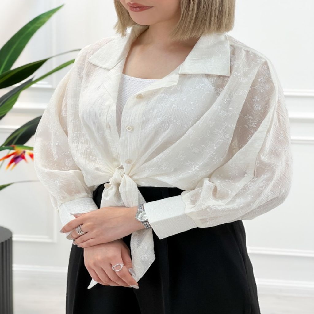 خرید اینترنتی قیمت شومیز گره‌ای گل گچی
