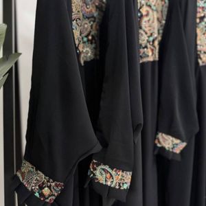 عبا زنانه سوزن دوزی شده