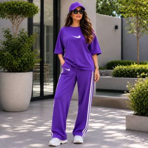 ست زنانه تیشرت و شلوار نایک