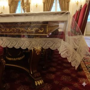 قیمت ارزان رومیزی شفاف پی وی سی با حاشیه دانتل