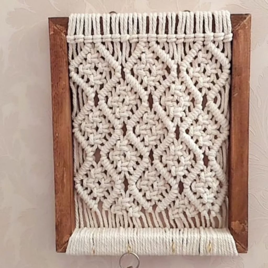 مشخصات جاکلیدی مکرومه بافی مدل لونا