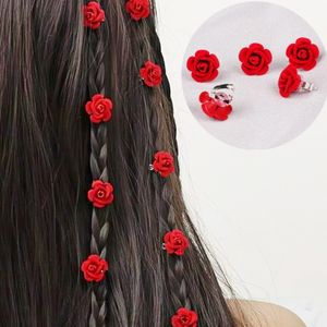 خرید اینترنتی قیمت قفل مو زنانه مدل گل رز مخملی قرمز استیل رنگ ثابت ضد حساسیت | دلسامه