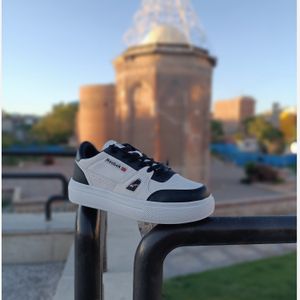 مشخصات کتونی ونس مردانه ریبوک سفید مشکی کیفیت بالا
