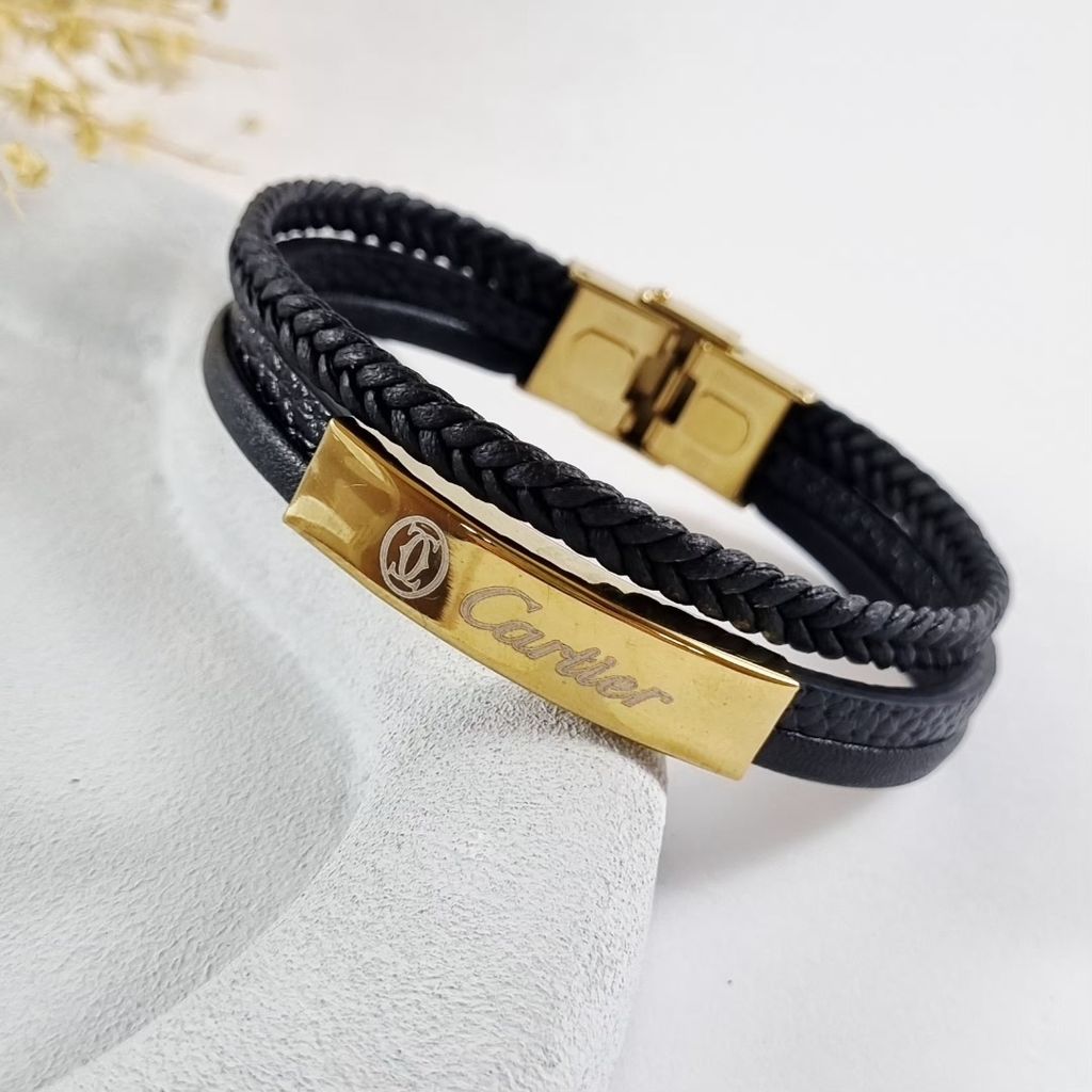 مشخصات دستبند چرمی مردانه طرح کارتیر Cartier چند ردیفه | پلاک استیل رنگ ثابت و ضد حساسیت