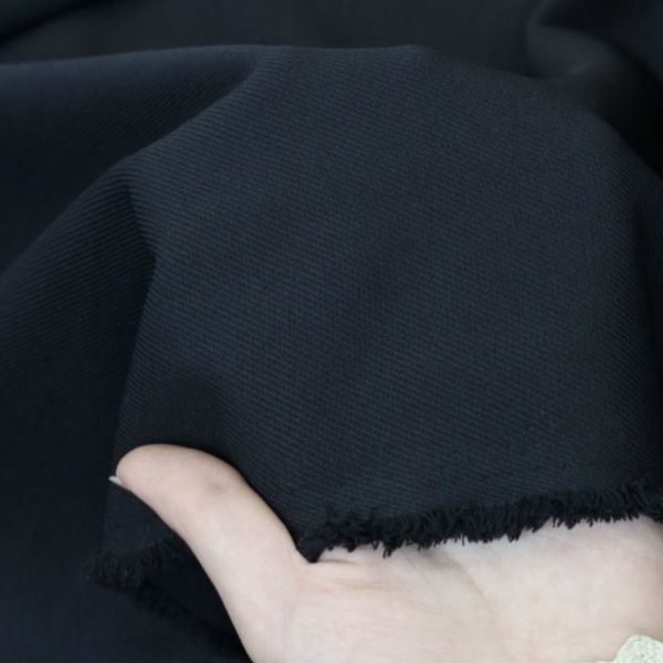 پارچه کرپ مازراتی کجراه مشکی