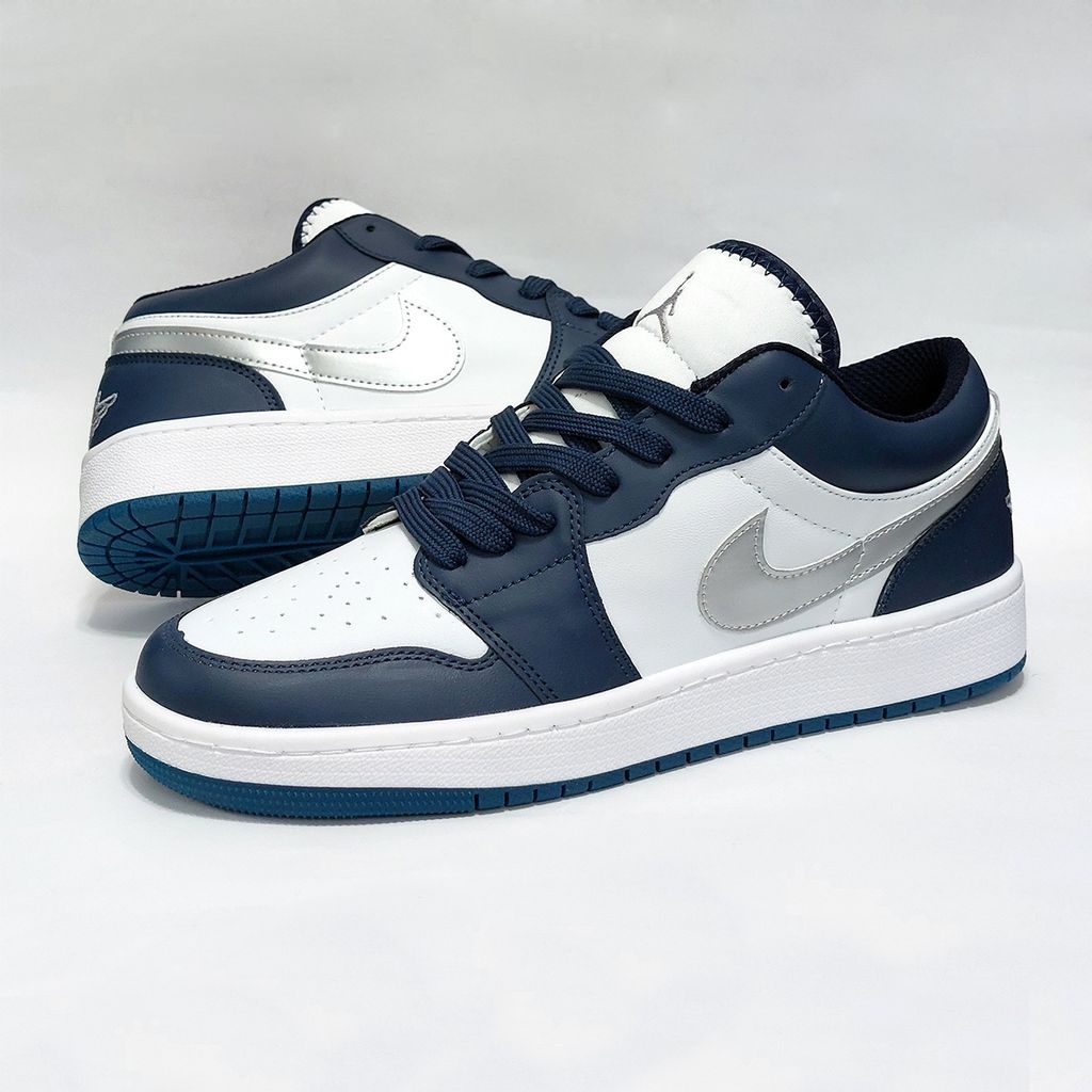 مشخصات کتانی نایک جردن وان بزرگ پا Nike Jordan one