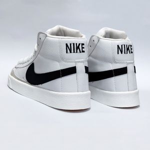 مشخصات کتانی پرطرفدار نایک بلیزر ساقدار Nike Blazer
