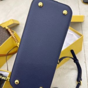 خرید اینترنتی کیف زنانه مایکل کورسm05