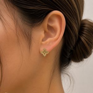 قیمت گوشواره ونکلیف آبکاری