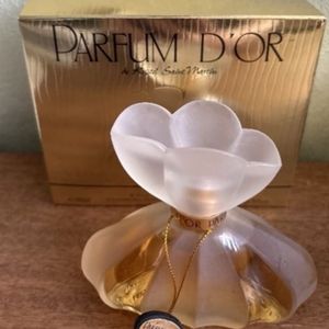 ادکلن پرفیوم دور زنانه حجم 30 میل PARFUM DOR