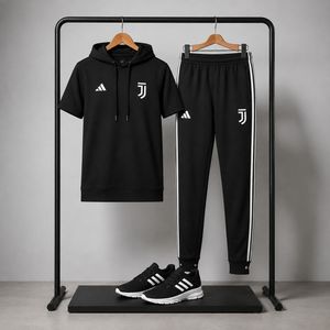 خرید اینترنتی قیمت پکیج ست تیشرت کلاهدار و شلوار مردانه مدل Juventus کفش ورزشی مردانه مدل Alshen