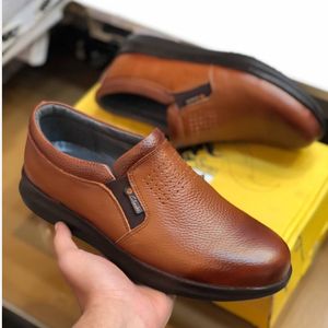کفش چرم مردانه مدل کرینگر عسلی