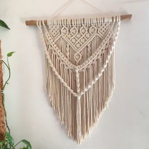 اویز مکرومه مدل نیلو