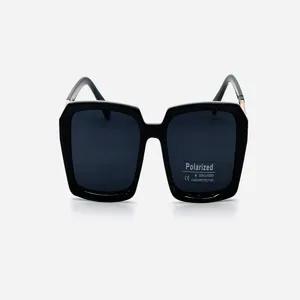 خرید اینترنتی قیمت عینک افتابی زنانه کد 004197