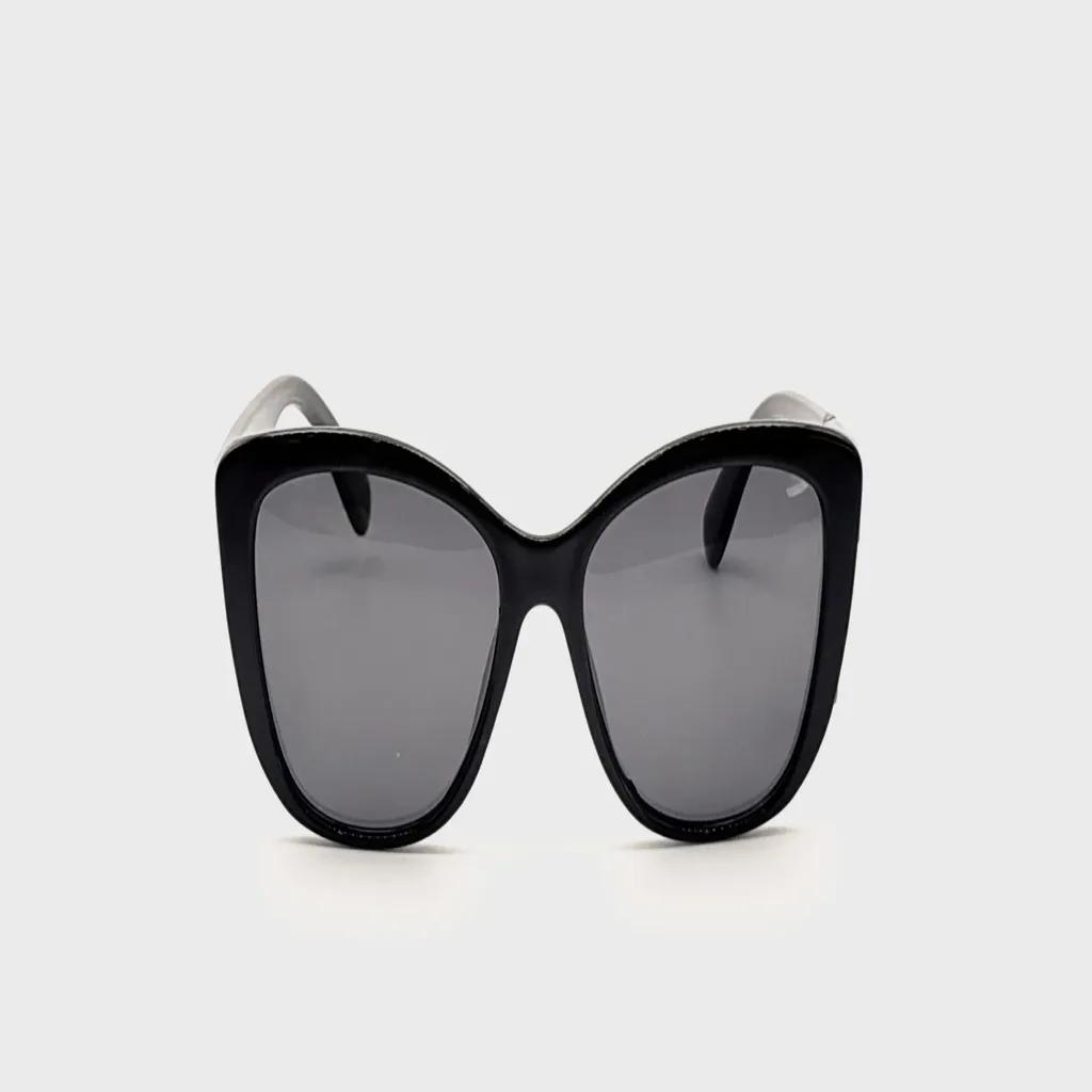 خرید اینترنتی قیمت عینک افتابی زنانه کد 003936