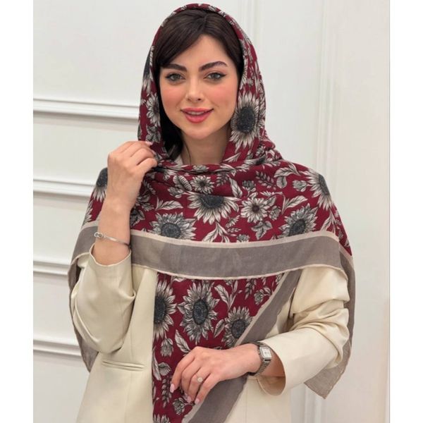 روسری نخی دور دست دوز