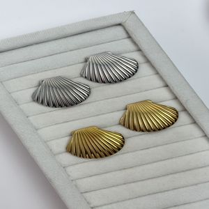 گوشواره صدف استیل