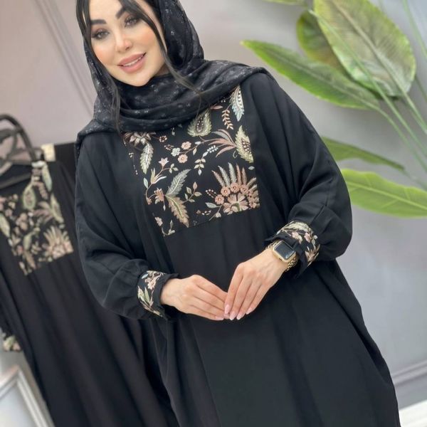 عبا سوزن دوزی  زنانه