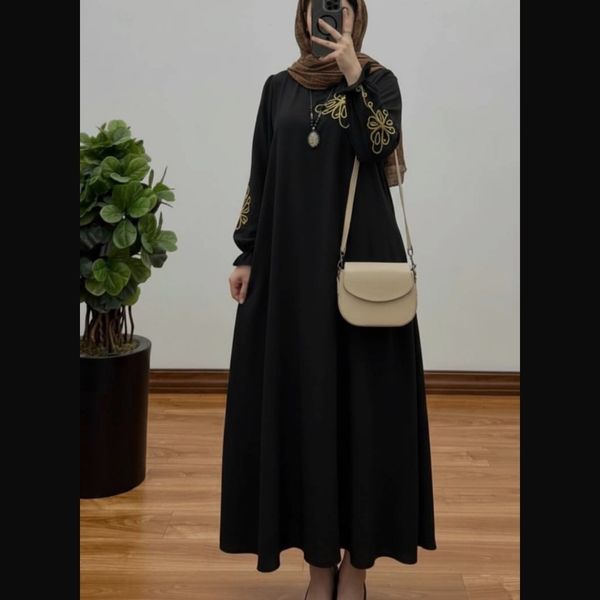 عبا گلدوزی رها