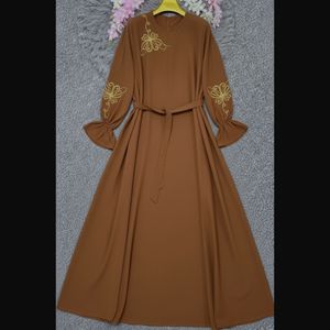 خرید آنلاین عبا گلدوزی رها