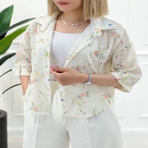 شومیز سفید گلدار نگین دار | تاتاتا