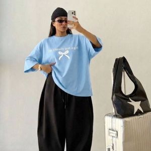 خرید انلاین تیشرت باکسی من ب معنای واقعی کلمه فقط یک دخترم