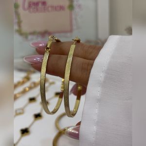 خرید اینترنتی گوشواره حلقه ای رنگ ثابت