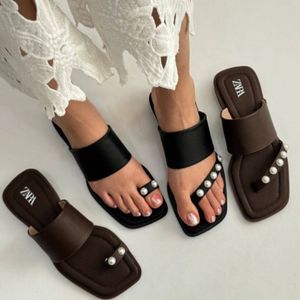 صندل تابستانه مدل لاانگشتی مرواریددار