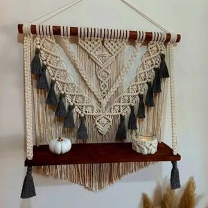 شلف چوبی مکرومه بافی کاربردی طرح طاووس