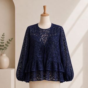 شومیز دانتل جلوگره ای