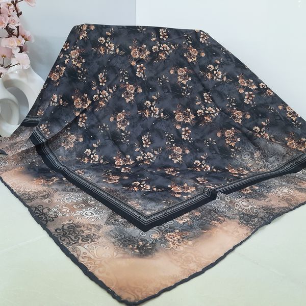 روسری نخی قواره 120 کدC824