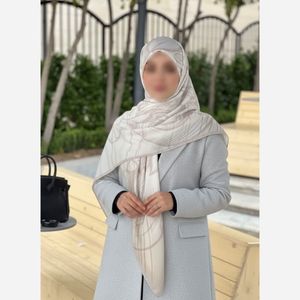 فروش اینترنتی روسری نخی قواره 140 سی تو کد x293