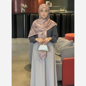 خرید اینترنتی قیمت روسری نخی قواره 140 سی تو کد x313