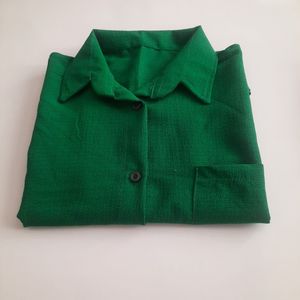 خرید اینترنتی قیمت شومیز زنانه تک جیب رنگ سبز فری سایز5